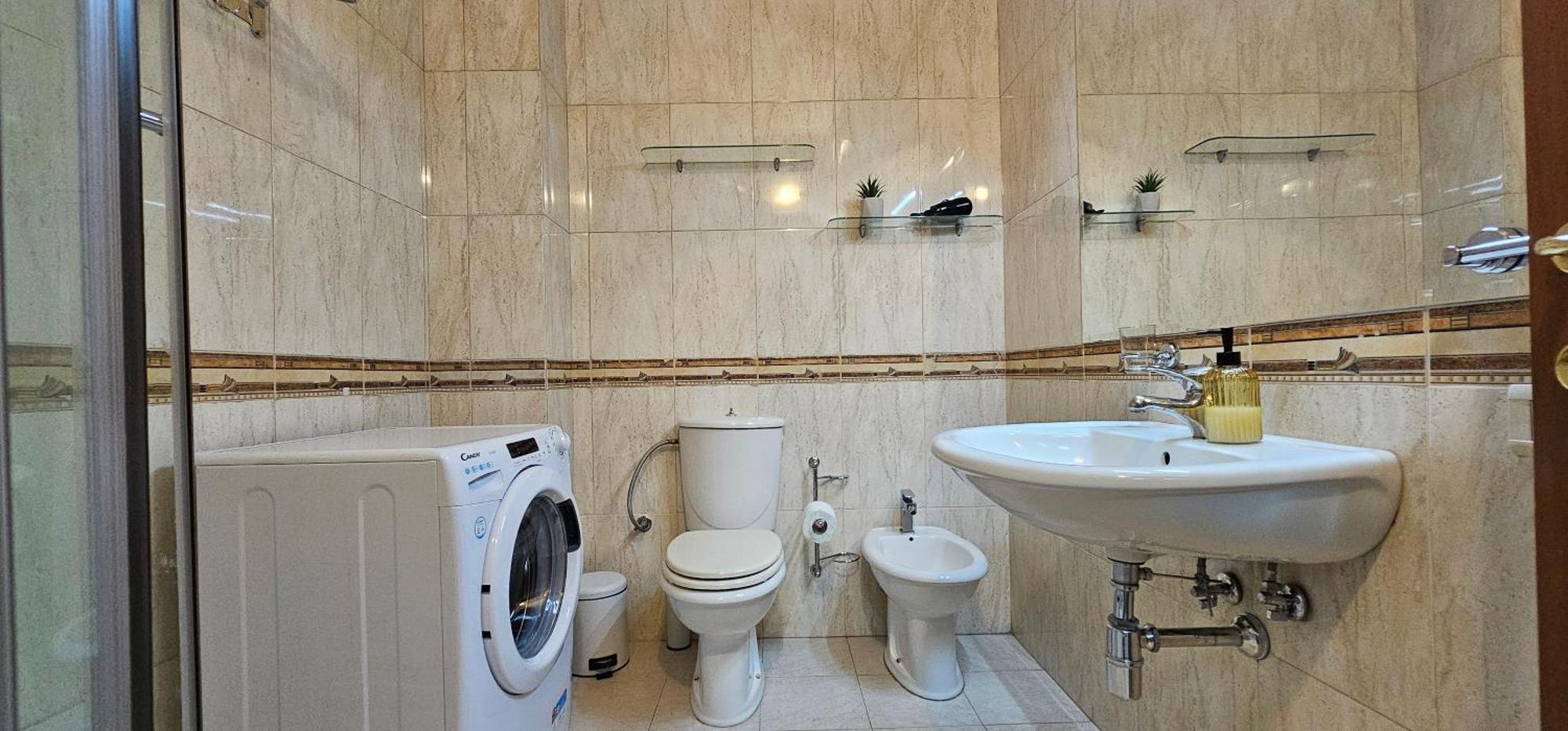 Tam 2Bdr Center Taiwan Apartment Tirana Exteriör bild