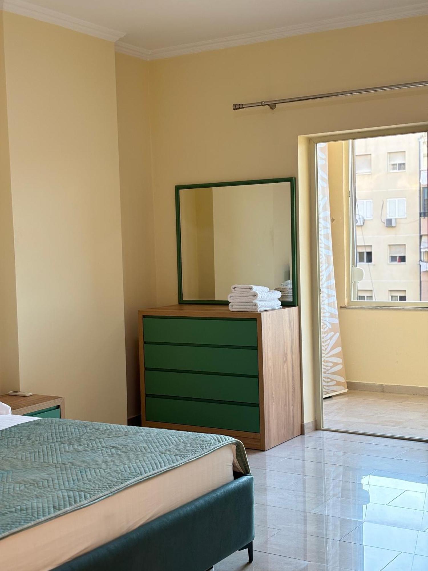 Tam 2Bdr Center Taiwan Apartment Tirana Exteriör bild